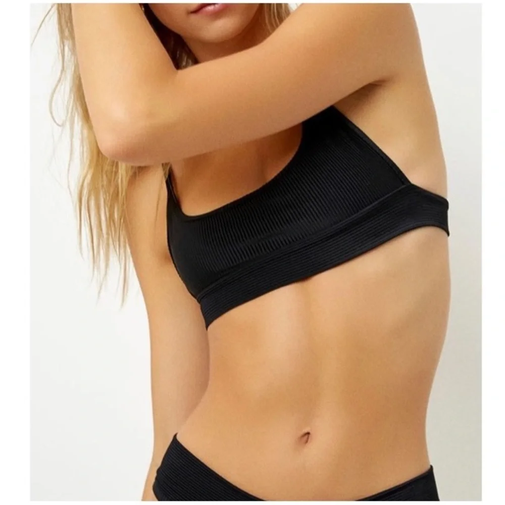 Frankies Bikinis Gavin Ribbed Scoop Bikini Swim *TOP in Black Size Large